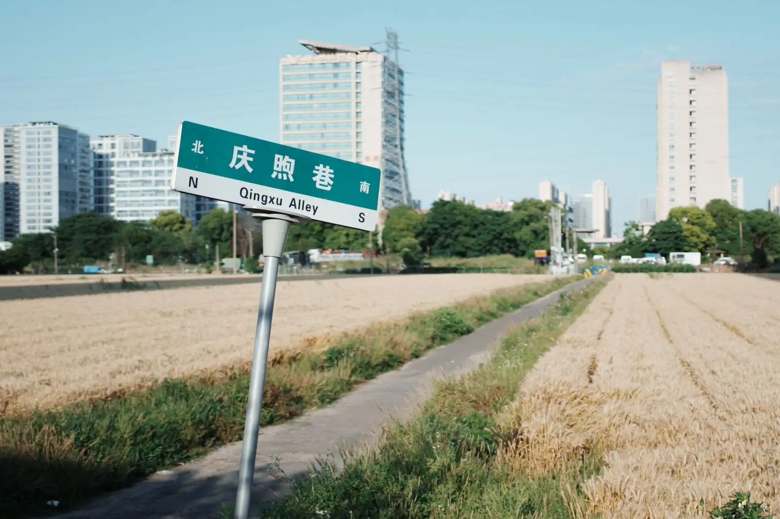 通辽商贸服务升级：日用百货与建材一站式供应模式解析